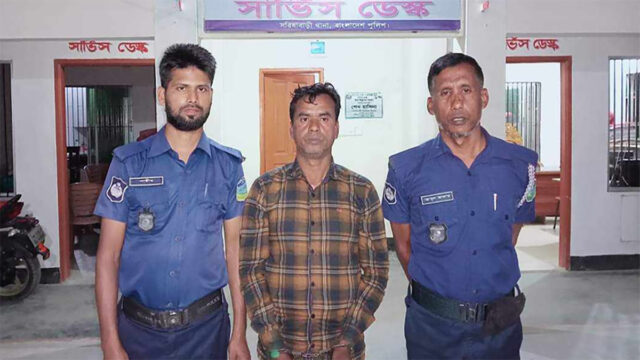 jamalpur-teacher-arrest (1)