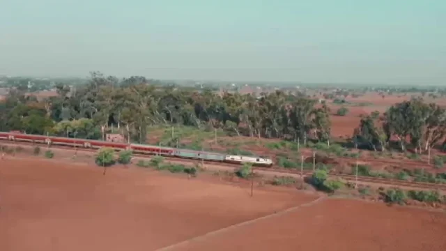 train-1719291498 (1)